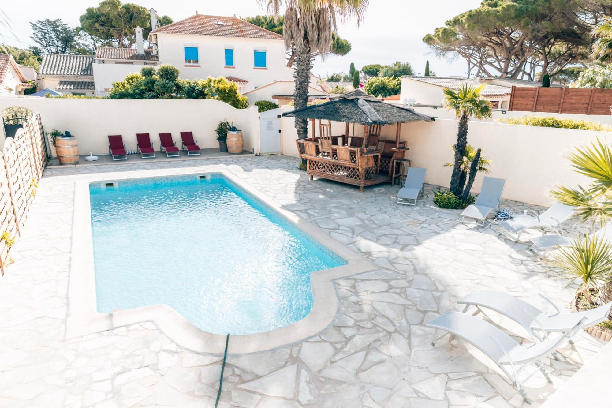 Reve D'Azur, Mazet En Bord De Mer, Parking, Piscine Partagee, Terrasse Bbq & Draps Inclus La Nartelle, 1 Salon, 1 Chambre, 1 Cuisine , 1 Sdb Σαιντ-Μαξίμ Εξωτερικό φωτογραφία
