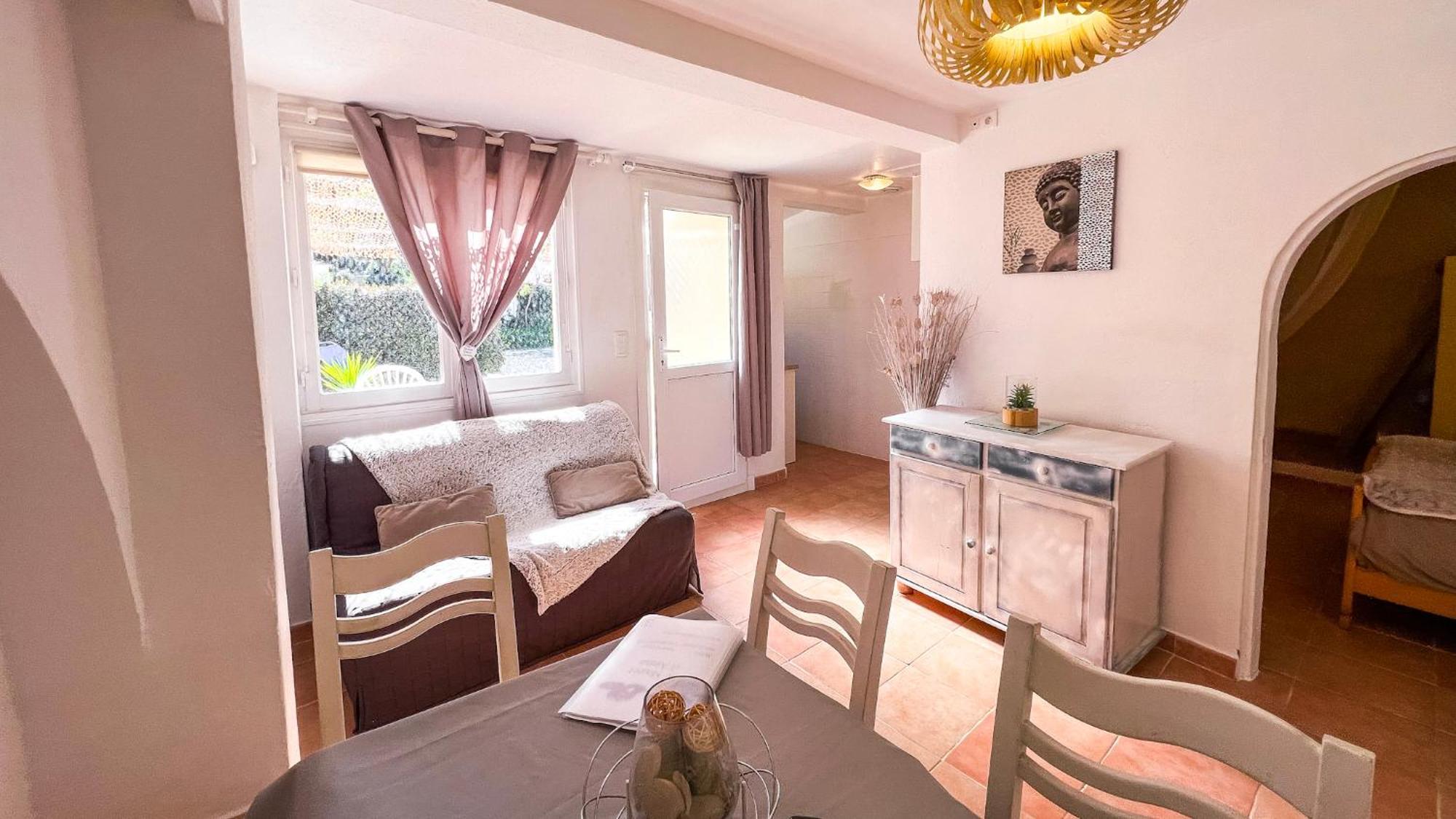 Reve D'Azur, Mazet En Bord De Mer, Parking, Piscine Partagee, Terrasse Bbq & Draps Inclus La Nartelle, 1 Salon, 1 Chambre, 1 Cuisine , 1 Sdb Σαιντ-Μαξίμ Εξωτερικό φωτογραφία
