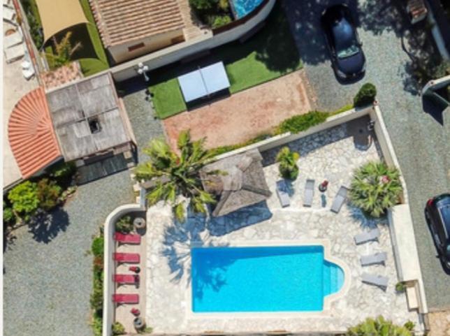 Reve D'Azur, Mazet En Bord De Mer, Parking, Piscine Partagee, Terrasse Bbq & Draps Inclus La Nartelle, 1 Salon, 1 Chambre, 1 Cuisine , 1 Sdb Σαιντ-Μαξίμ Εξωτερικό φωτογραφία